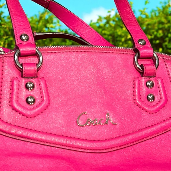 Coach Pink Leather Tote Shoulder Bag - Picture 6 of 11
